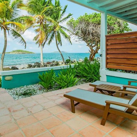 Tamarind Reef Resort Spa & Marina Christiansted Buitenkant foto