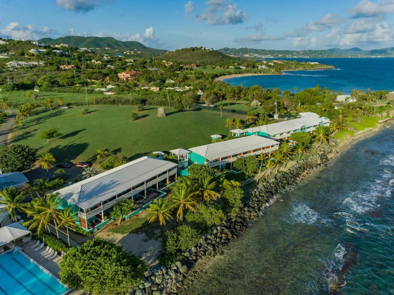 Tamarind Reef Resort Spa & Marina Christiansted Buitenkant foto