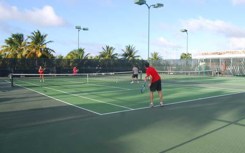 Tamarind Reef Resort Spa & Marina Christiansted Buitenkant foto