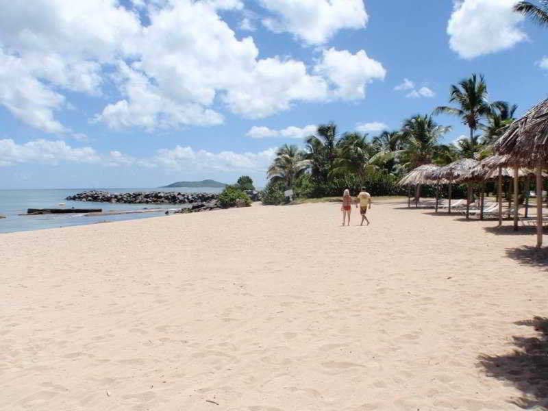 Tamarind Reef Resort Spa & Marina Christiansted Buitenkant foto