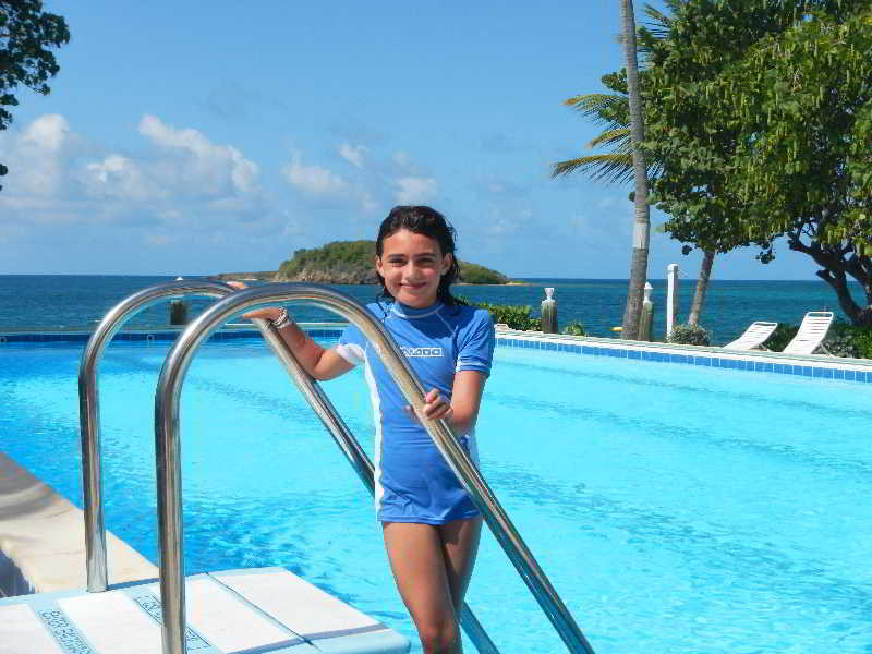 Tamarind Reef Resort Spa & Marina Christiansted Buitenkant foto